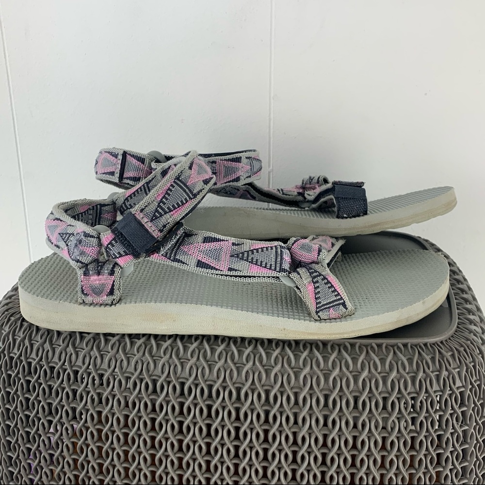 Teva Women's Sandals - Pink and Gray size 9 - Picture 2 of 4